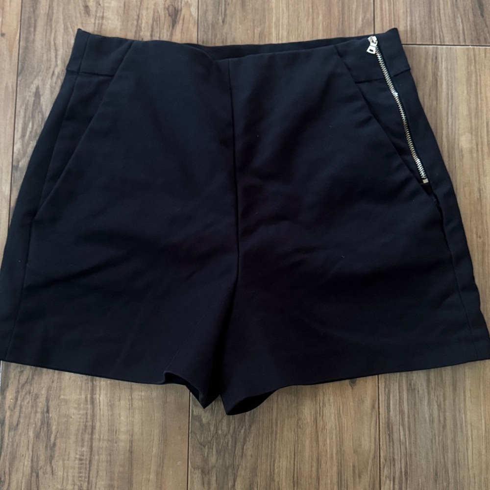 Zara Black High-Waist Zip Pocket Shorts